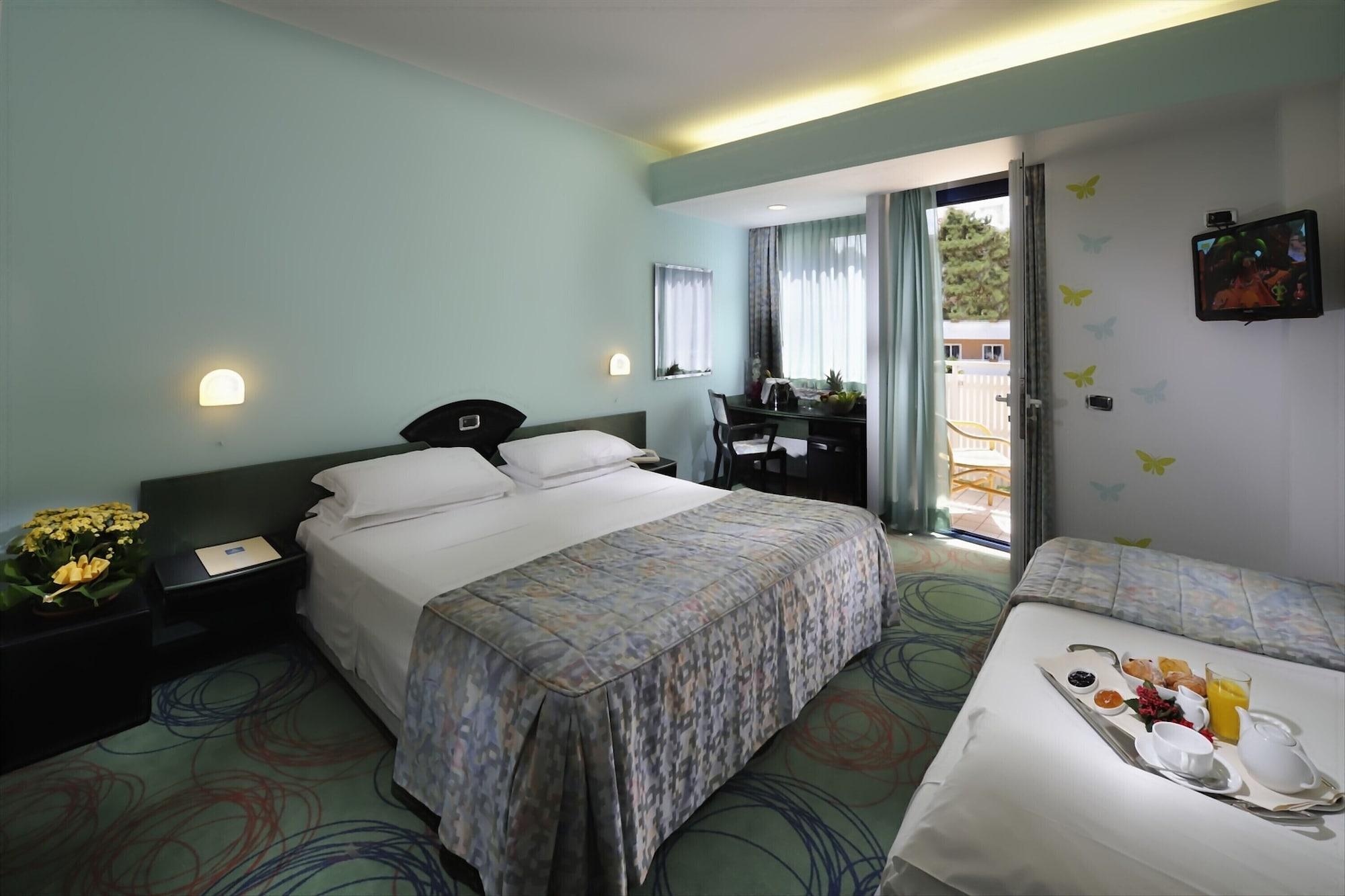 Hotel Medusa Splendid Lignano Sabbiadoro Ngoại thất bức ảnh