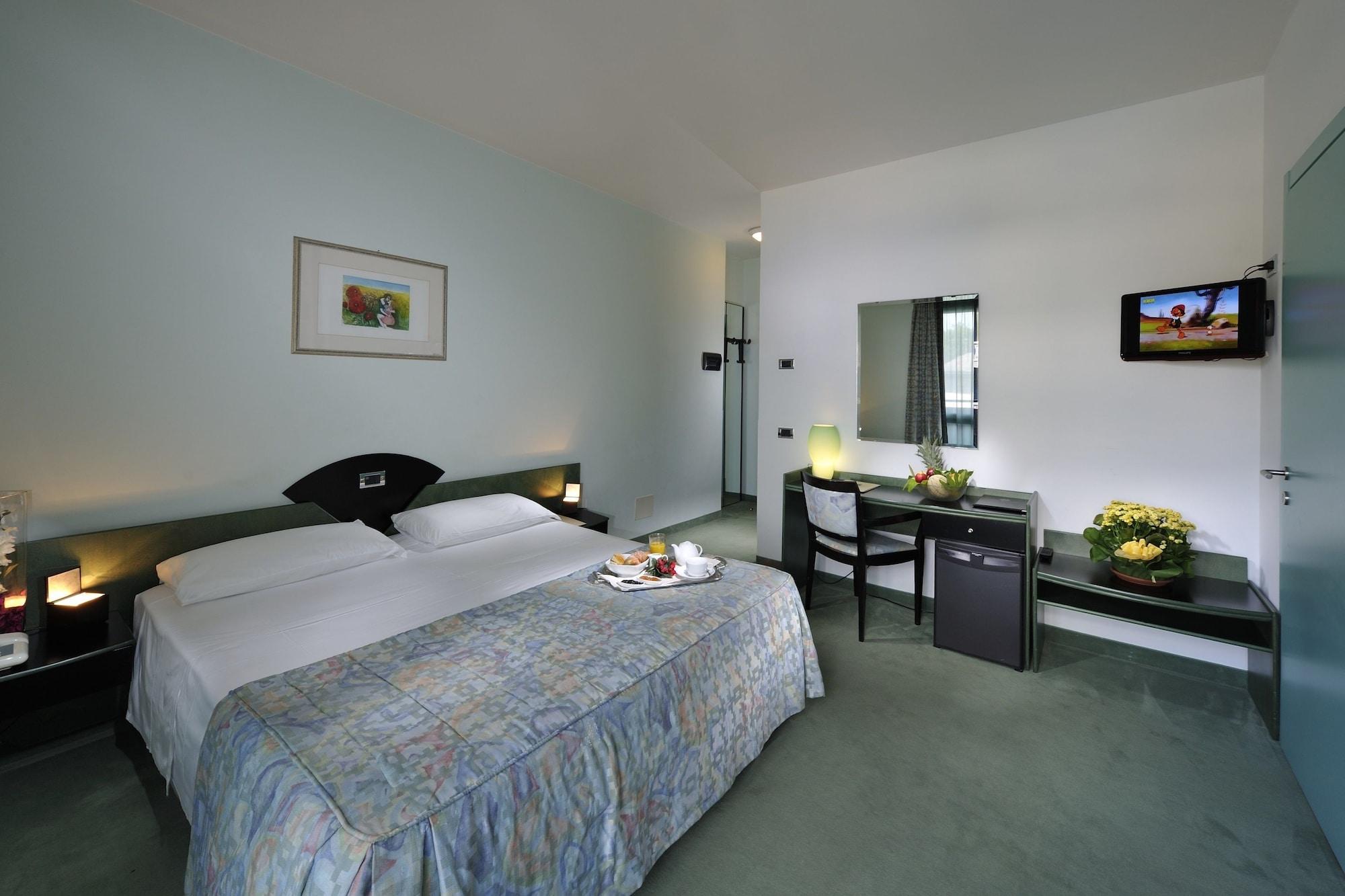 Hotel Medusa Splendid Lignano Sabbiadoro Ngoại thất bức ảnh