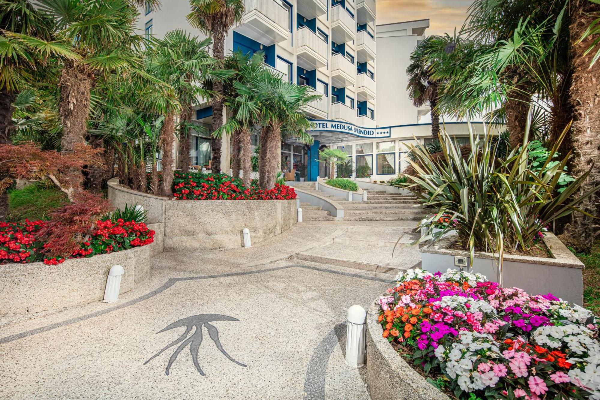 Hotel Medusa Splendid Lignano Sabbiadoro Ngoại thất bức ảnh
